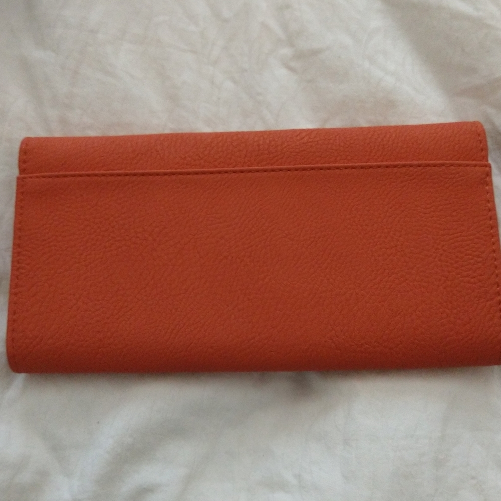 Large Universal Thread Wallet - Picture 5 of 5